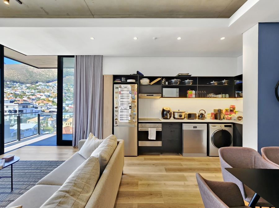 2 Bedroom Property for Sale in Sea Point Western Cape